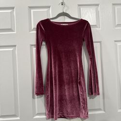 Like New | XS-TP Ivy Urban Outfitters Pink Velvet  Midi Dress 