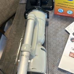 Volt Pool Vacuum 