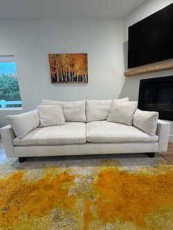 Knox Love Seat