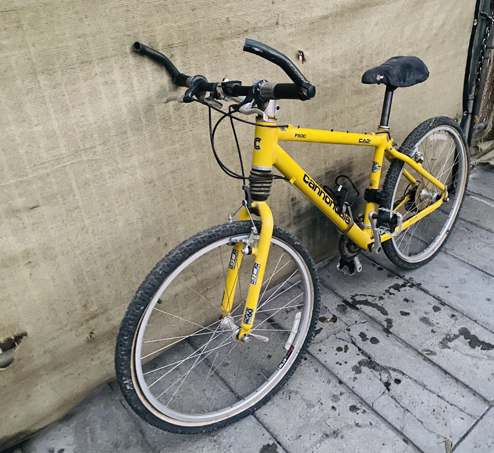 cannondale  bike in good condition