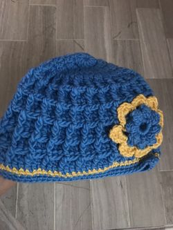 UCLA adult beanie