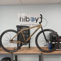 New Throne Cycles BMX Bike 29"