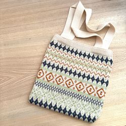 Vintage design Knitted Tote Bag: Beige