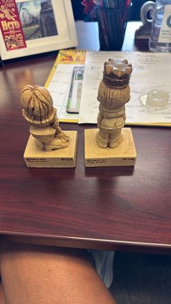 Paula Figurines Set of Two W-135 W-136