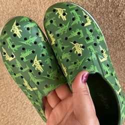 Cat & Jack Size 12 Boys Slip On Shoes