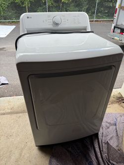 LG 7.3-cu ft Vented Electric Dryer, model DLE6100W