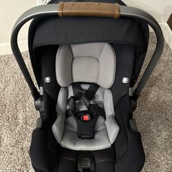 NUNA TAVO NEXT & PIPA RX TRAVEL SYSTEM With Base