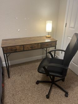 Office Desk with chair