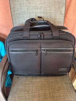 Kroser brand rolling laptop bag