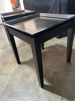 Corner night stands