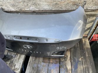 Infiniti Trunk 