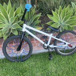 Fixie SE BRONCO BMX BIKE 