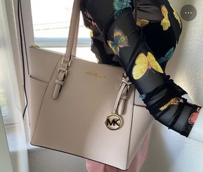 Authentic Michael Kors Large Tote,New