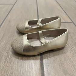 Toddler Gold Flats Size 7