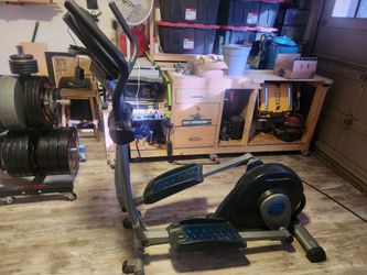 ProForm 490 LE Elliptical Trainer