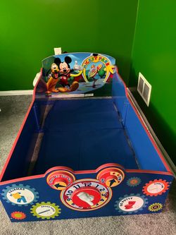 Toddler bed