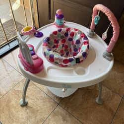 Activity Baby / Toddler Play