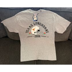 Size M: Brand New Vintage Y2K TX Longhorns National Championship 2006 Rose Bowl Tee