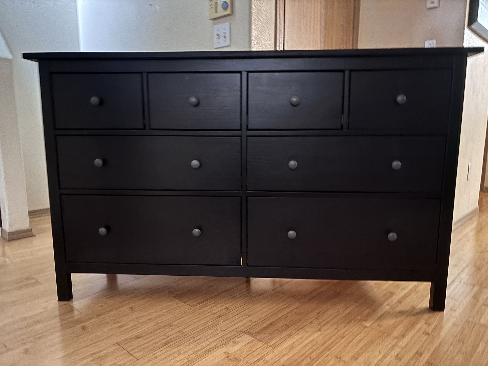Black- Espresso 8 Drawers Dresser.