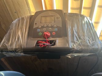 🏃 Treadmill – Works Great
