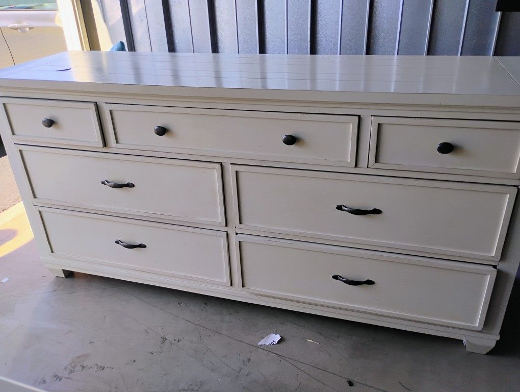 White Dresser , Will Deliver