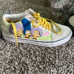 Simpson vans size seven in women 