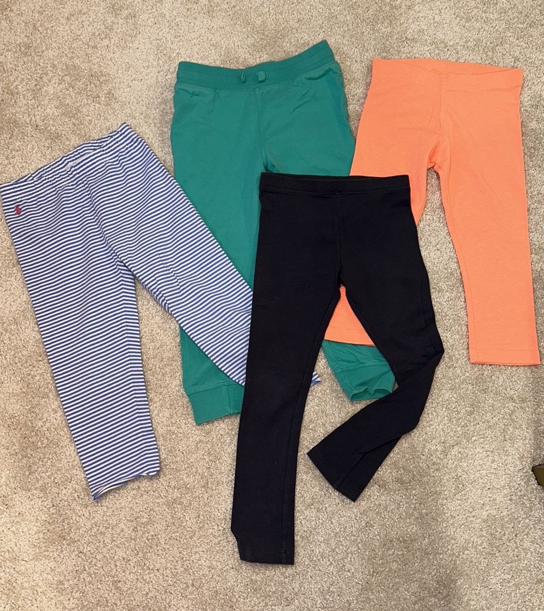 Bundle Of Girl Pants (5-6 Yrs)