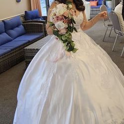 Wedding dress Custom Made