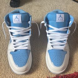 Jordan 1s. Size 9