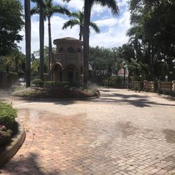 ….rent Small Studio ,  $230/ Week , Deerfild ,Boca Raton 