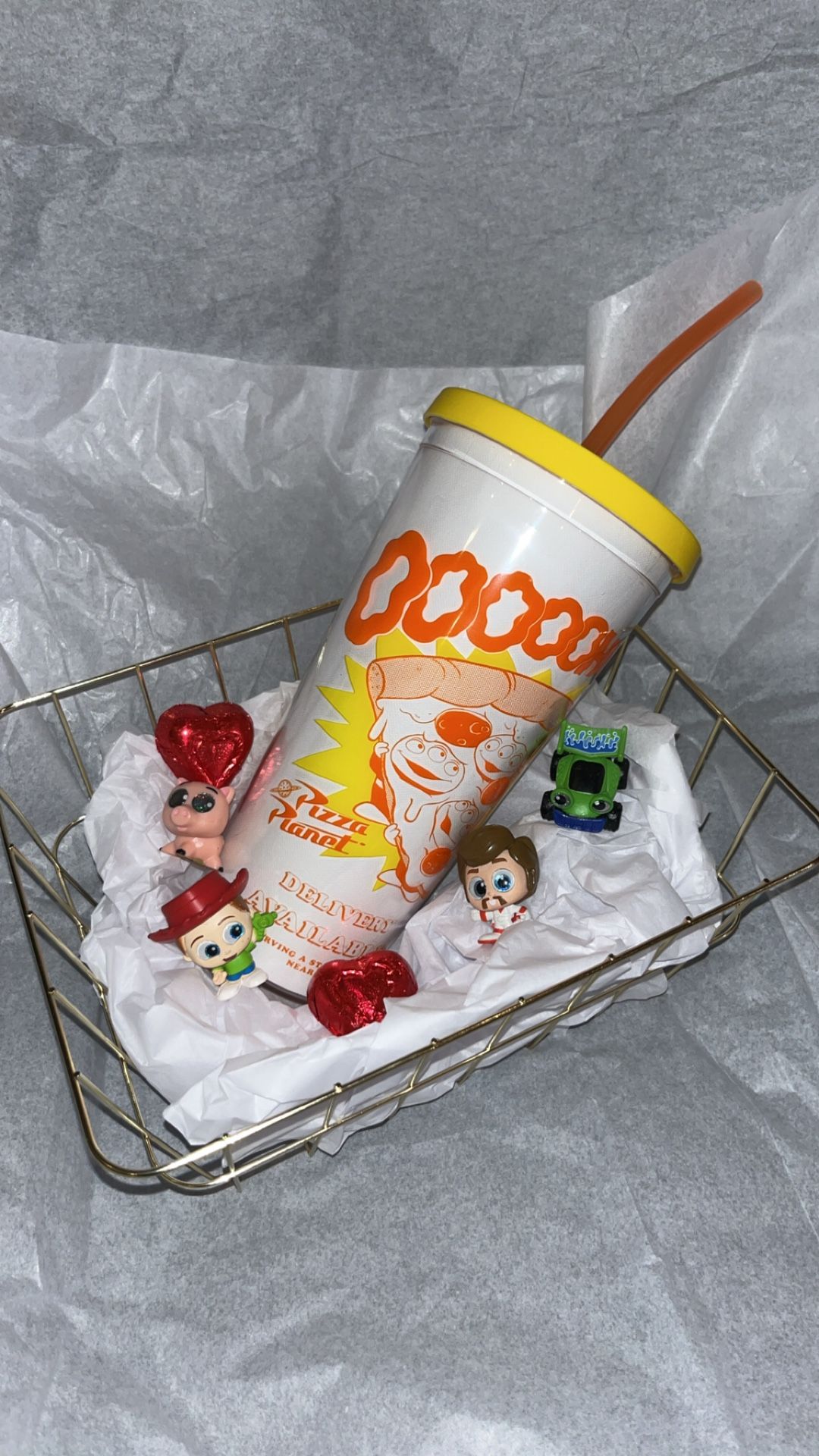 Alien Pizza Planet Valentine Basket