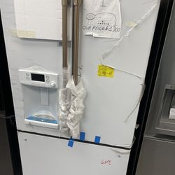 Ge Cafe Refrigerator New 🆕 Box 📦 