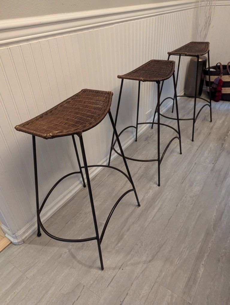 3 stools with wicker seats