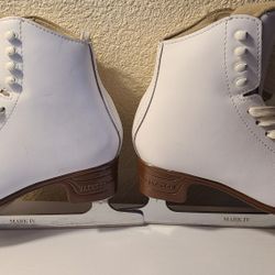 Ice skate  kid size 4