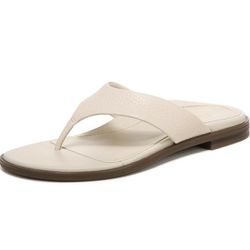 Women's Citrine Agave Vio-Motion Insole Toe-Post Sandal- Supportive Flat Dressy Sandals That Includes an Orthotic Insole and Cushioned Outsole for Arc