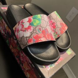 NEW Gucci Slides!