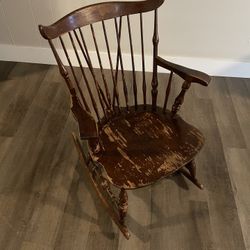 Nichols & Stone Windsor Armchair – Solid Wood