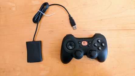 Logitech PC gamepad with vibration