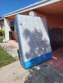 NEW QUEEN PILLOW TOP MATTRESS AND BOX SPRING -- Also Available In All Sizes.