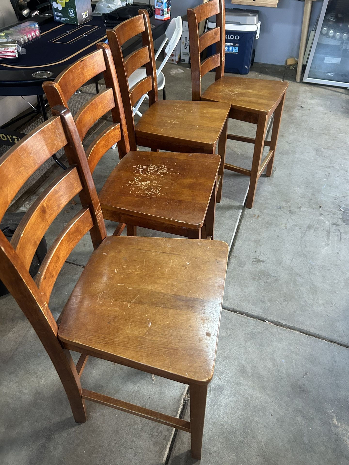 4 Wooden Stools