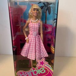 Barbie: The Movie Collectible Doll Margot Robbie as Barbie in Pink Gingham Dress
