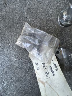 Mustang Cobra Fuel Rails