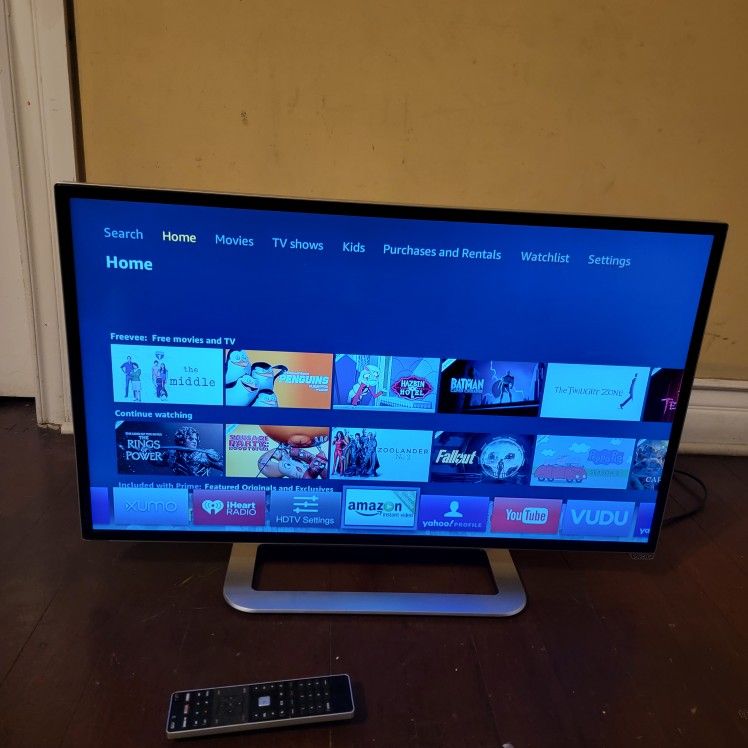 Vizio 32" M-Series Smart LED HDTV With Remote