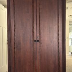 Solid Wood Bedroom Furniture