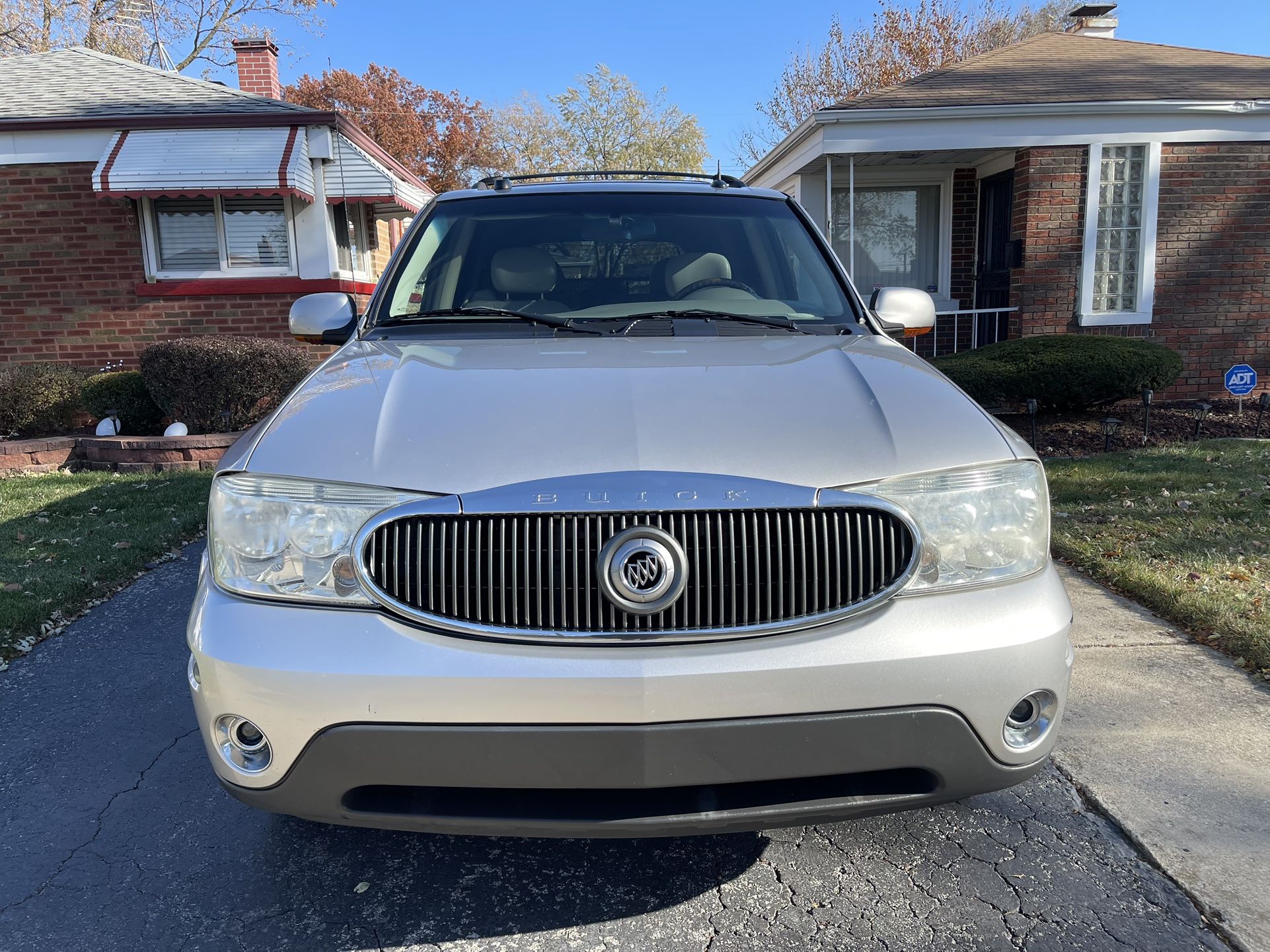 2005 Buick Rainier