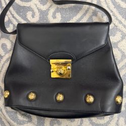 Salvatore Ferragamo Shoulder Bag 5639 Black And Gold Stud Vintage Purse
