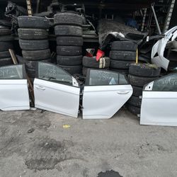 2017-2020 Hyundai Ionic Hybrid Driver And Passenger Door