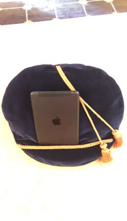 Levenger Lap Desk for Studying