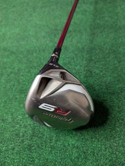 TaylorMade R9 Driver 10.5* Fujikura Motore 65