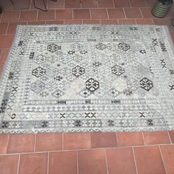 Wool Hand Knotted Rug